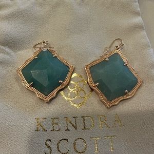 KENDRA SCOTT • Kyrie Rose Gold Drop Earrings
